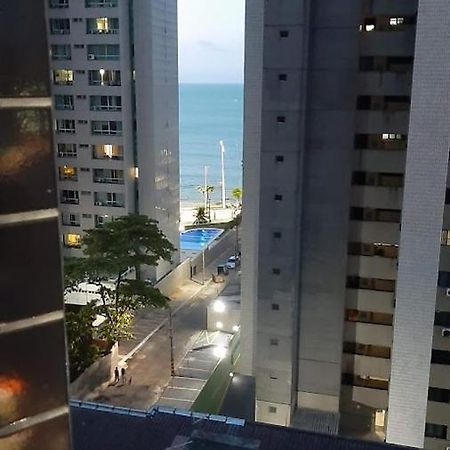 Flat A 2 Quadras Da Av Beira Mar, Um Dos Principais Pontos Turisticos De Fortaleza. Extérieur photo