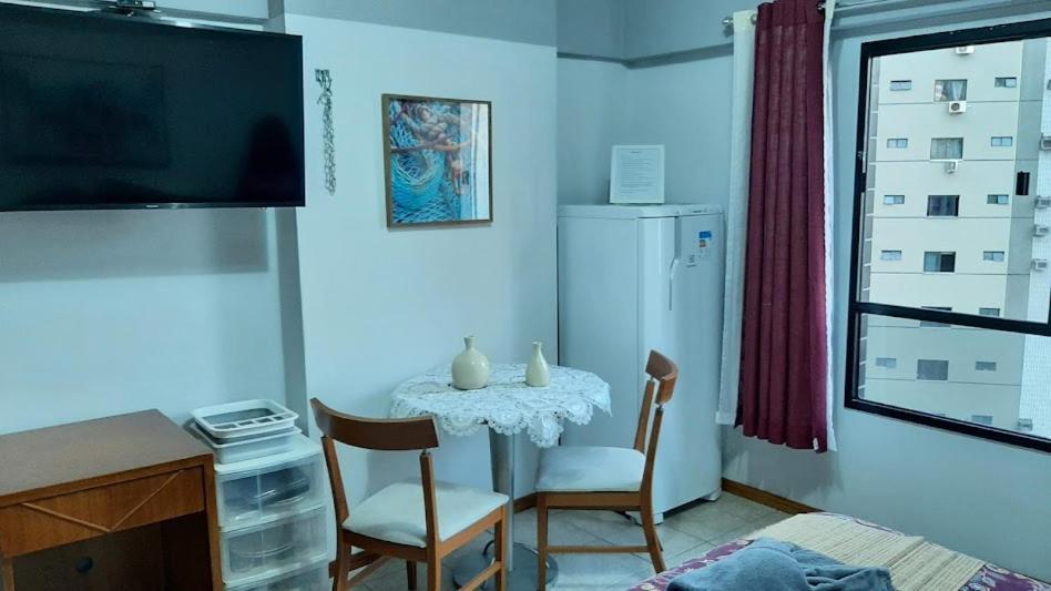Flat A 2 Quadras Da Av Beira Mar, Um Dos Principais Pontos Turisticos De Fortaleza. Extérieur photo
