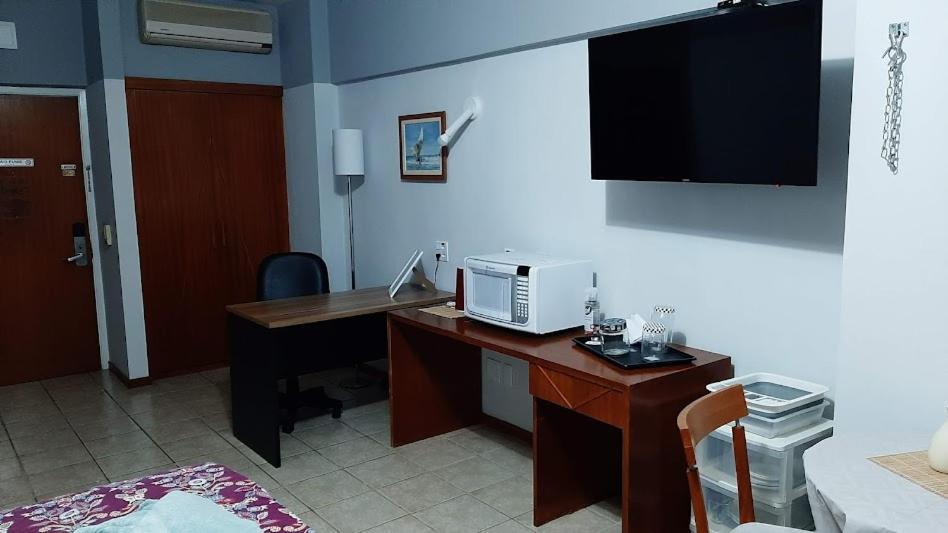 Flat A 2 Quadras Da Av Beira Mar, Um Dos Principais Pontos Turisticos De Fortaleza. Extérieur photo